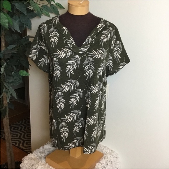 Croft & Barrow bobble trimmed short sleeve tee Womans size XL leaves - Picture 1 of 13